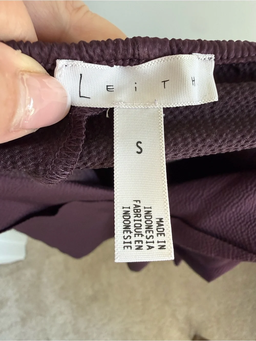 Leith Off-Shoulder Blouse in Plum